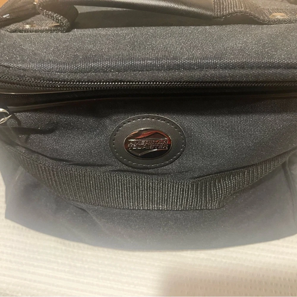 American Tourister Carry on Bag